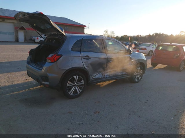 JA4ARUAU6NU016877 Mitsubishi Outlander Sport 2.0 Se