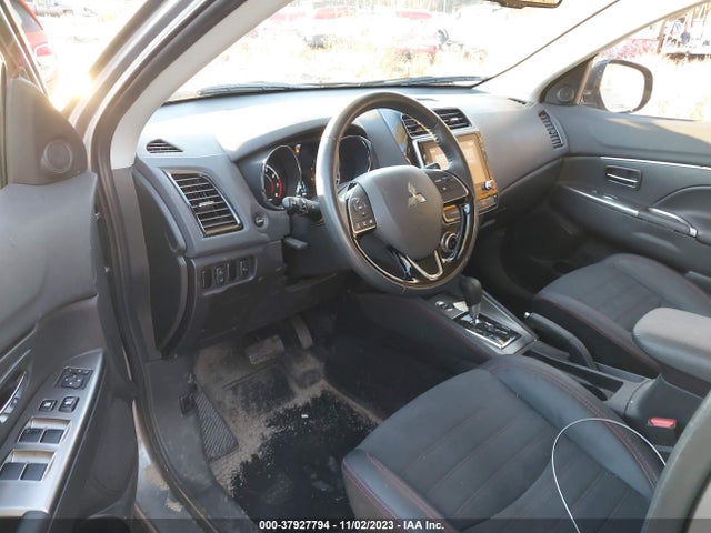 JA4ARUAU6NU016877 Mitsubishi Outlander Sport 2.0 Se