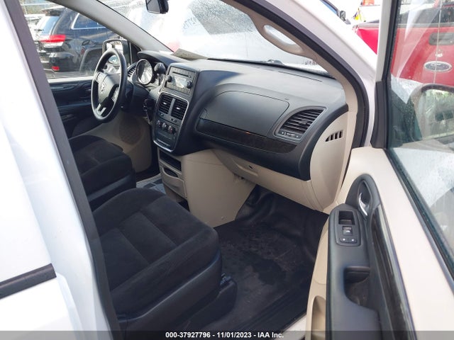 RAM Cargo Van Tradesman 2014 2C4JRGAG8ER149610 Image 5
