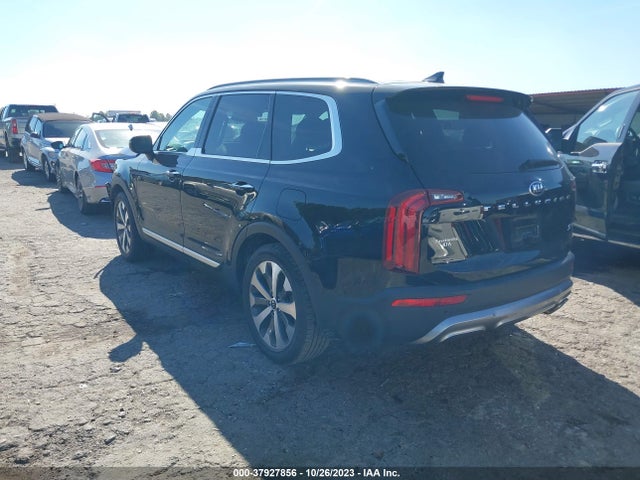 2020 KIA TELLURIDE S VIN: 5XYP64HC8LG016741