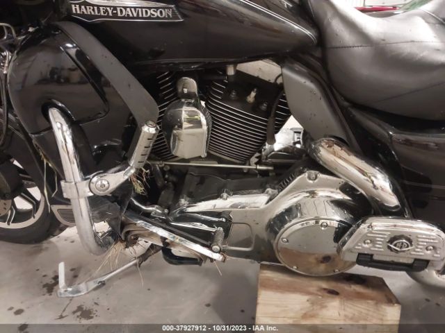 2014 HARLEY-DAVIDSON FLHTCU 1HD1FCM18EB713214 Photo 8