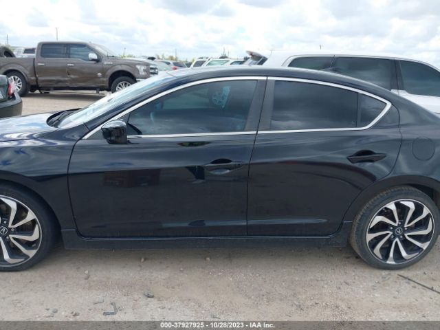 19UDE2F83GA008210 Acura Ilx W/premium