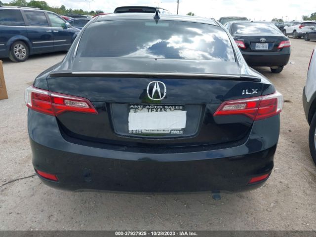19UDE2F83GA008210 Acura Ilx W/premium