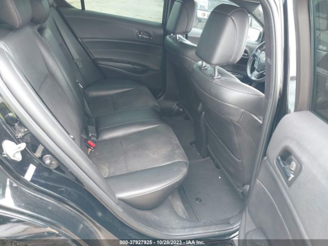 19UDE2F83GA008210 Acura Ilx W/premium