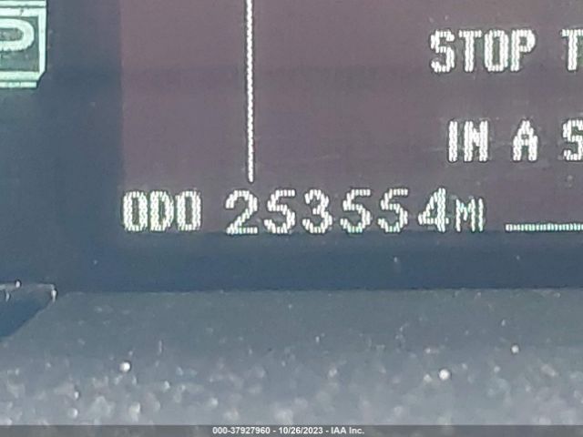 JTDKN3DUXF0398819 Toyota Prius Three