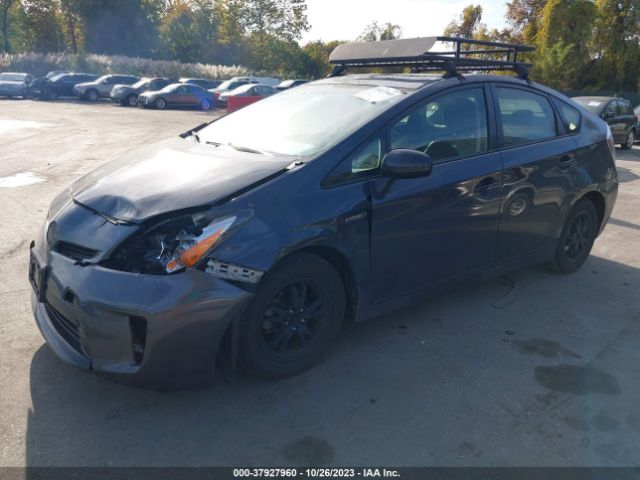 JTDKN3DUXF0398819 Toyota Prius Three