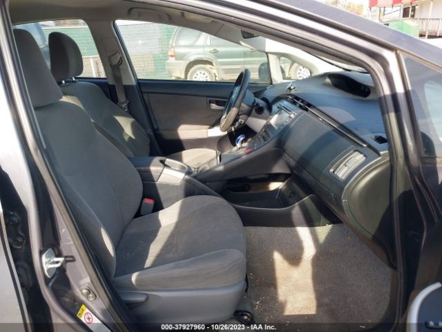 JTDKN3DUXF0398819 Toyota Prius Three