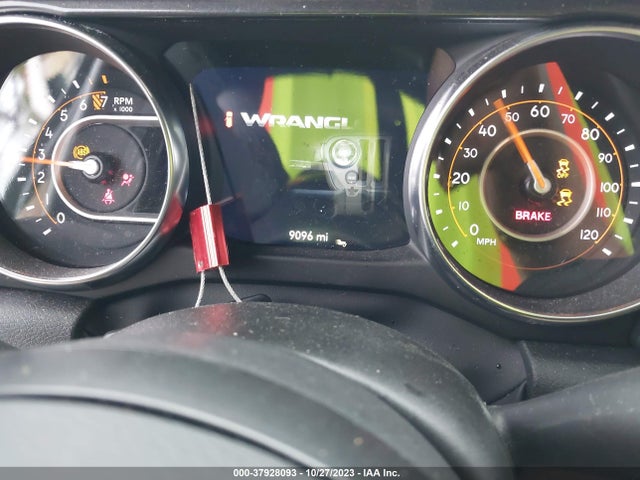 1C4HJXDG1MW838055 Jeep Wrangler Unlimited Sport Altitude