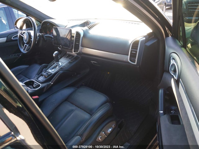 2016 PORSCHE CAYENNE WP1AD2A2XGLA72027 Photo 4