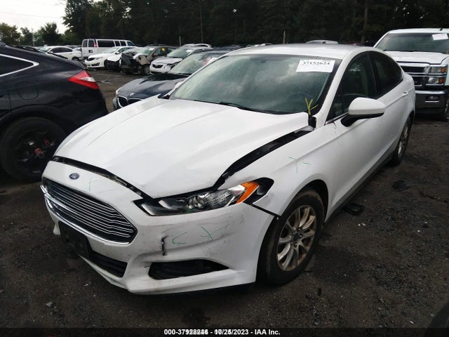 Ford FUSION S 2016 3FA6P0G74GR324481 Image 2
