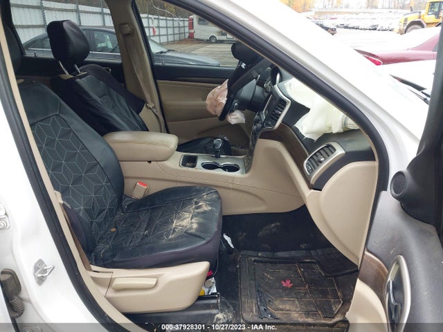 2015 JEEP GRAND CHEROKEE LAREDO VIN: 1C4RJFAG1FC100067