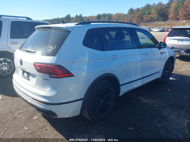 2022 VOLKSWAGEN TIGUAN 2.0T SE R-LINE BLACK VIN: 3VV8B7AX4NM010022