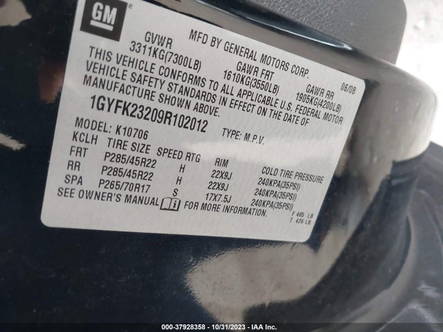 2009 CADILLAC ESCALADE VIN: 1GYFK23209R102012