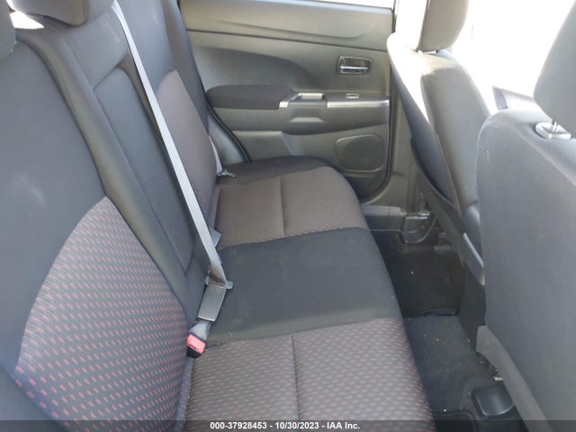 JA4AP3AU2KU004821 Mitsubishi Outlander Sport 2.0