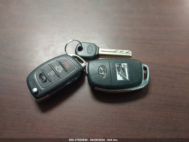 Hyundai SONATA SE 2015 5NPE24AF3FH062630 Image 11