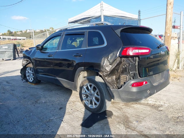 2015 JEEP CHEROKEE LATITUDE VIN: 1C4PJLCS0FW643660