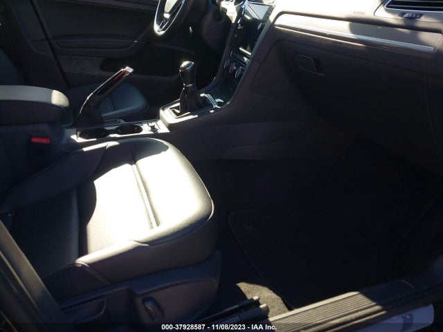 3VWM17AU5KM501732 Volkswagen GOLF ALLTRACK