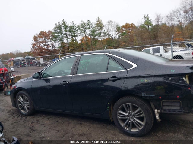 2015 TOYOTA CAMRY SE VIN: 4T1BF1FKXFU006715