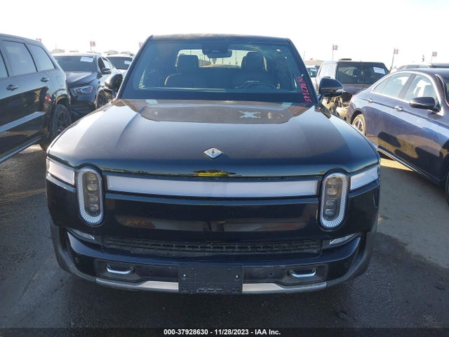 Rivian R1t Adventure 2023 7FCTGAAA9PN024102 Image 12