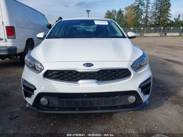 3KPF24AD6ME269758 KIA Forte Lxs