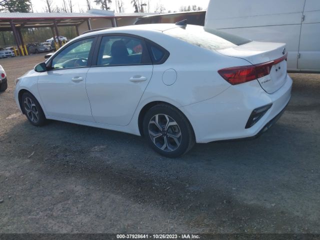 3KPF24AD6ME269758 KIA Forte Lxs