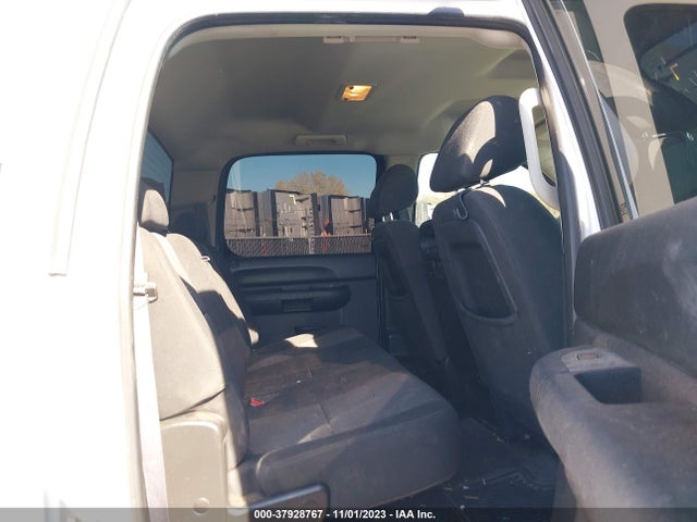 2011 CHEVROLET SILVERADO 2500HD LT VIN: 1GC1KXCG2BF224645