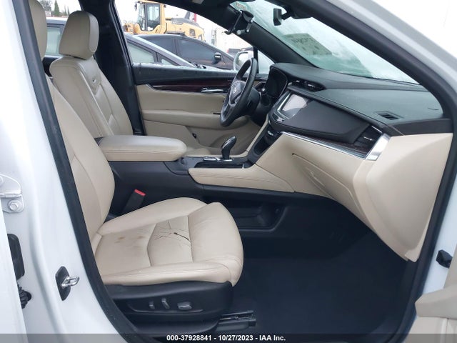 Cadillac XT5 LUXURY 2017 1GYKNBRS4HZ237859 Image 5
