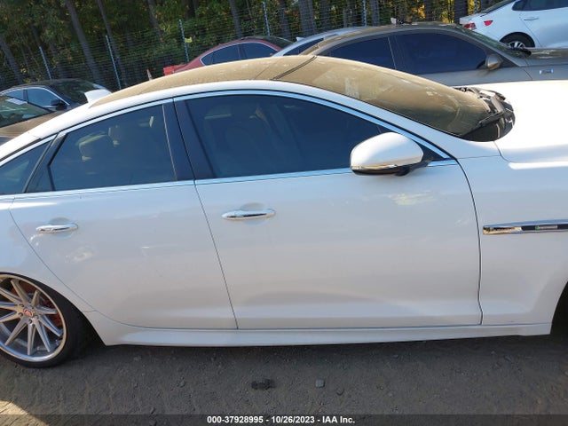 SAJWJ1CD7G8V91002 Jaguar Xj R-sport