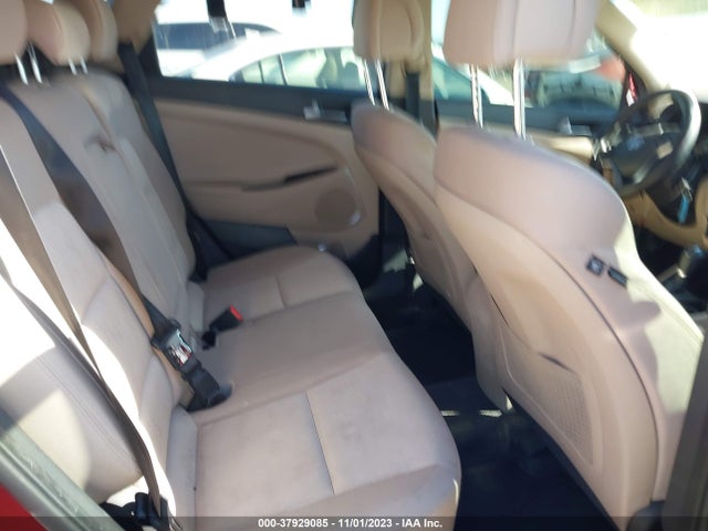 2016 HYUNDAI TUCSON SE VIN: KM8J23A44GU213937