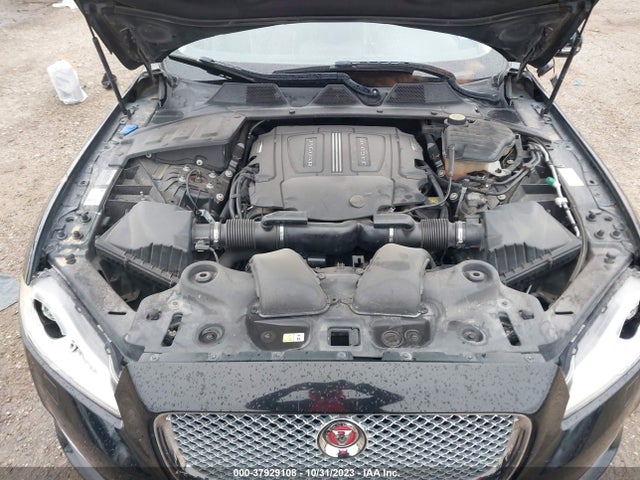 2015 JAGUAR XJ SAJWA2GZ7F8V83881 Photo 9