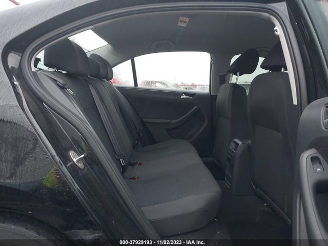 3VW1K7AJ4FM271144 Volkswagen Jetta 2.0l S