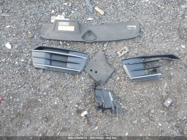 WA1BNAFY8J2106919 Audi Q5 Premium Plus