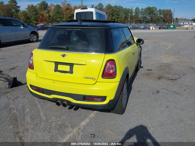 2012 MINI COOPER HARDTOP WMWSV3C59CTY28924 Photo 3