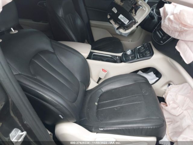2015 CHRYSLER 200 1C3CCCAB1FN600855 Photo 4