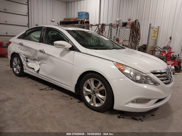 2011 HYUNDAI SONATA LIMITED 2.0T VIN: 5NPEC4AB2BH295872