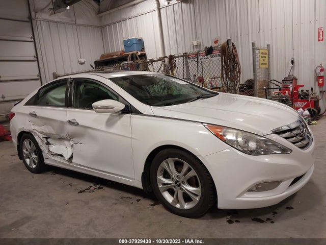 2011 HYUNDAI SONATA LIMITED 2.0T VIN: 5NPEC4AB2BH295872