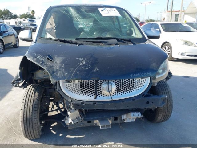 WMEFJ9BA9HK237816 Smart Fortwo Electric Drive Pure/passion/prime