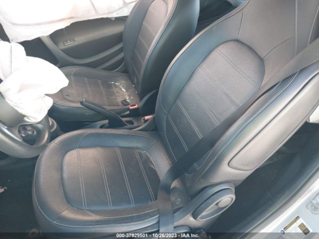 WMEFJ9BA9HK237816 Smart Fortwo Electric Drive Pure/passion/prime
