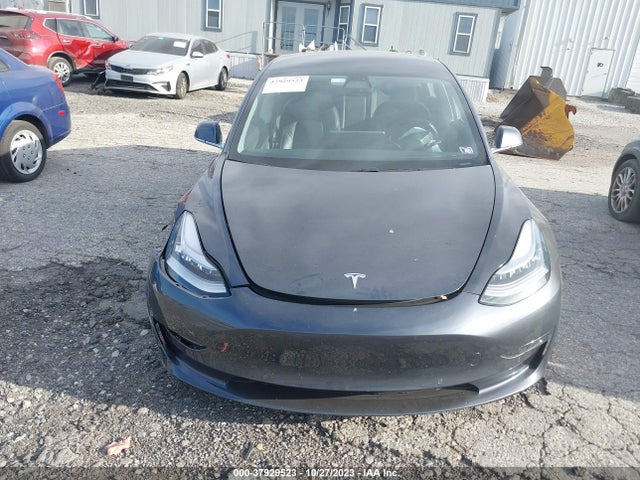 Tesla Model 3 Long Range 2018 5YJ3E1EB3JF068715 Image 12