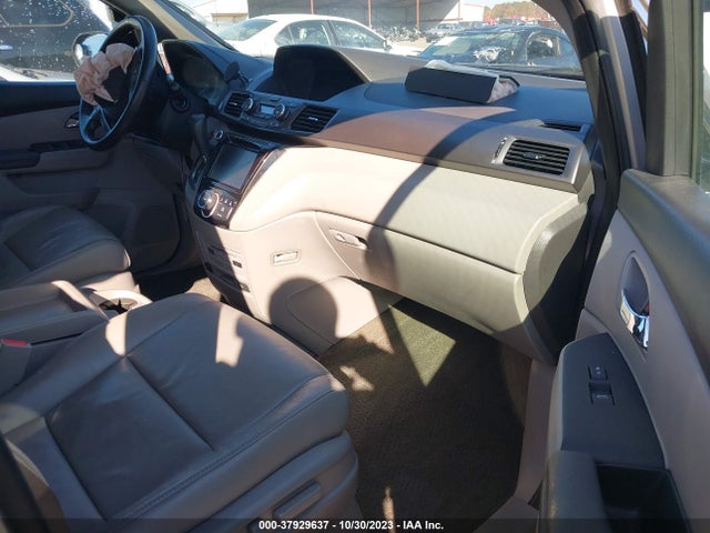 Honda Odyssey Touring 2015 5FNRL5H92FB108872 Image 5