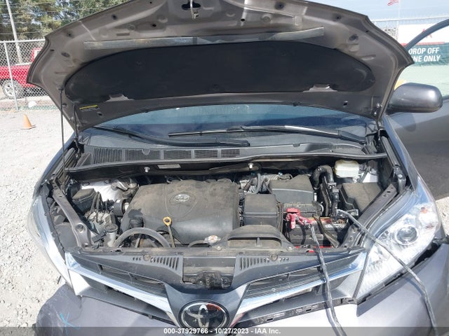 2020 TOYOTA SIENNA XLE VIN: 5TDYZ3DC3LS030237