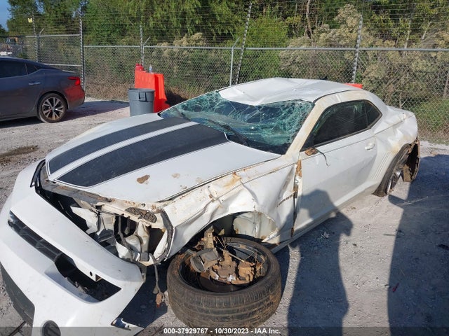 Chevrolet CAMARO LS 2015 2G1FB1E39F9256433 Image 6