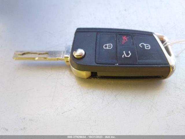 2018 VOLKSWAGEN TIGUAN 3VV2B7AX9JM050998 Photo 10