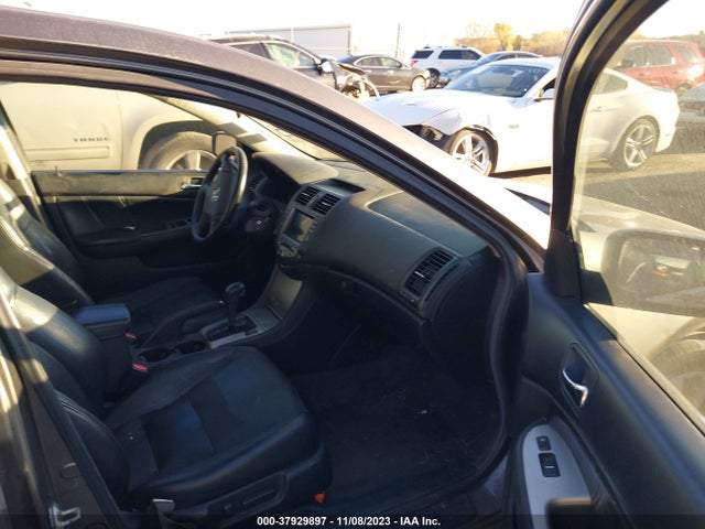 2006 HONDA ACCORD SDN EX-L V6 WITH NAVI VIN: 1HGCM66836A052907
