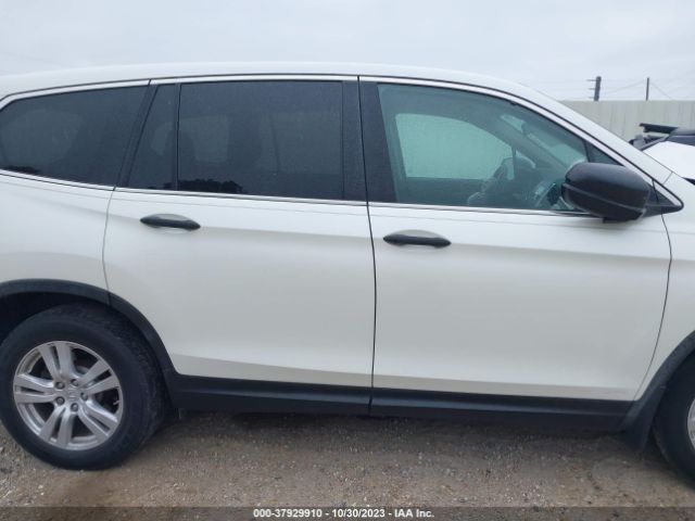 5FNYF5H10GB031014 Honda PILOT LX