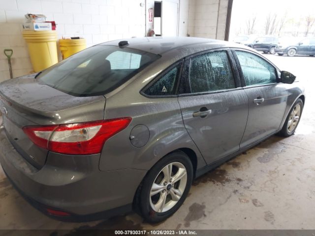 1FADP3F29EL188987 Ford FOCUS SE
