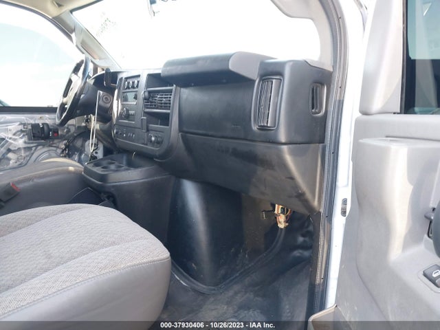 Chevrolet EXPRESS CARGO VAN 2017 1GCZGHFG7H1133298 Image 5