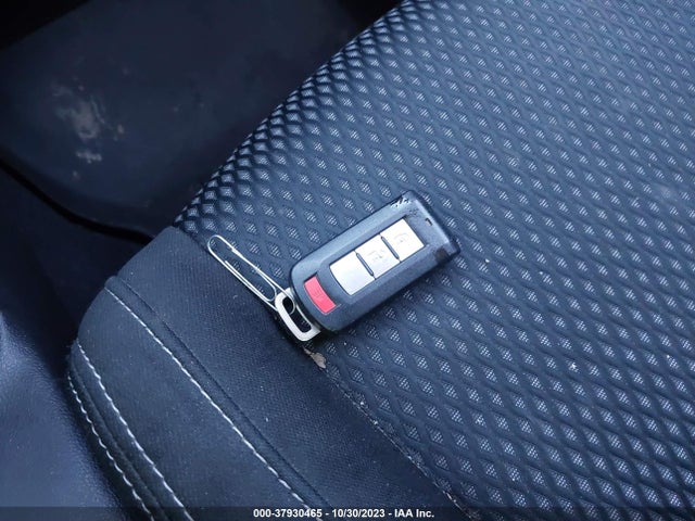 Mitsubishi Outlander Se 2016 JA4AZ3A34GZ011040 Image 11