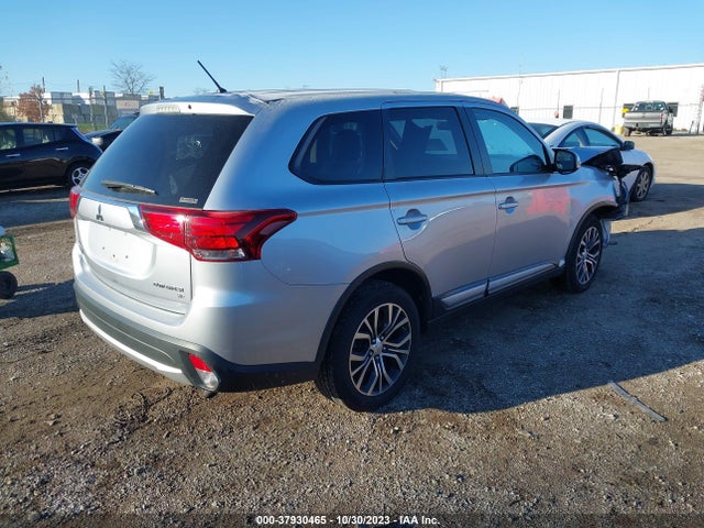 Mitsubishi Outlander Se 2016 JA4AZ3A34GZ011040 Image 4