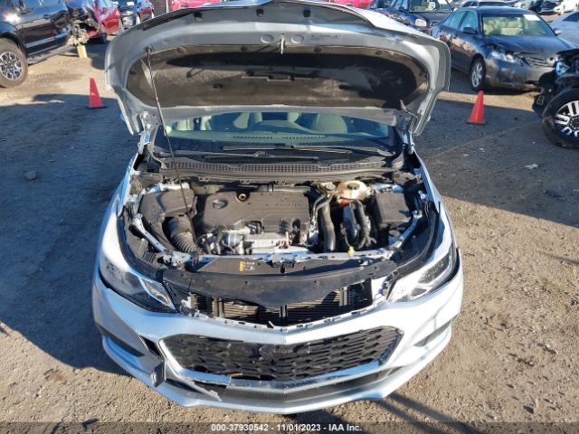 1G1BE5SM1J7221776 Chevrolet Cruze Lt Auto